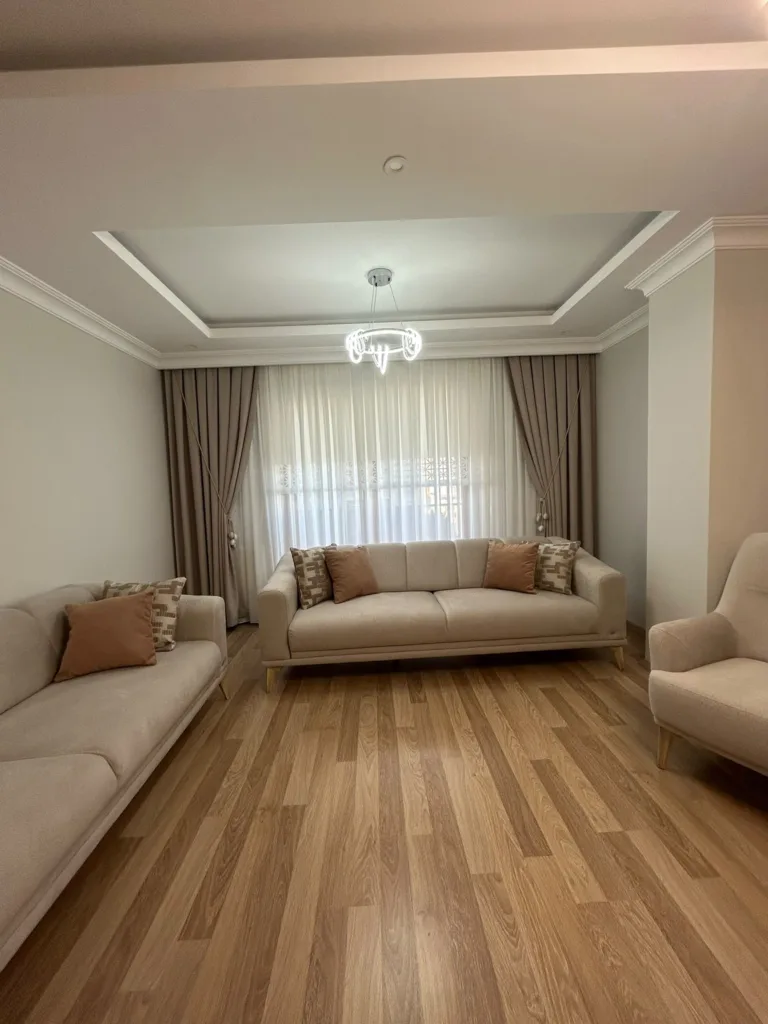 Taupe fon perde — salon, oturma odası